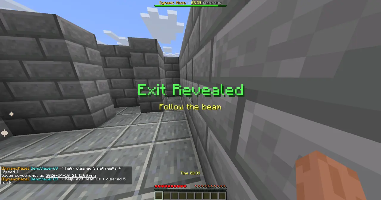 Dynamic Maze gameplay screenshot showing 99+ coins